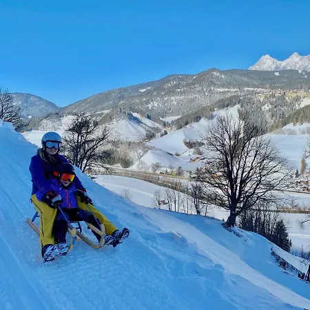 아파트 Frechhof 슈라드밍