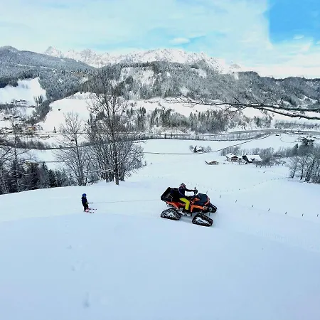 Frechhof 아파트 *