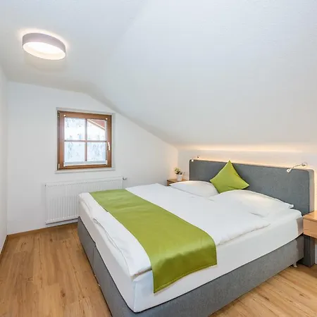 Frechhof 아파트 *